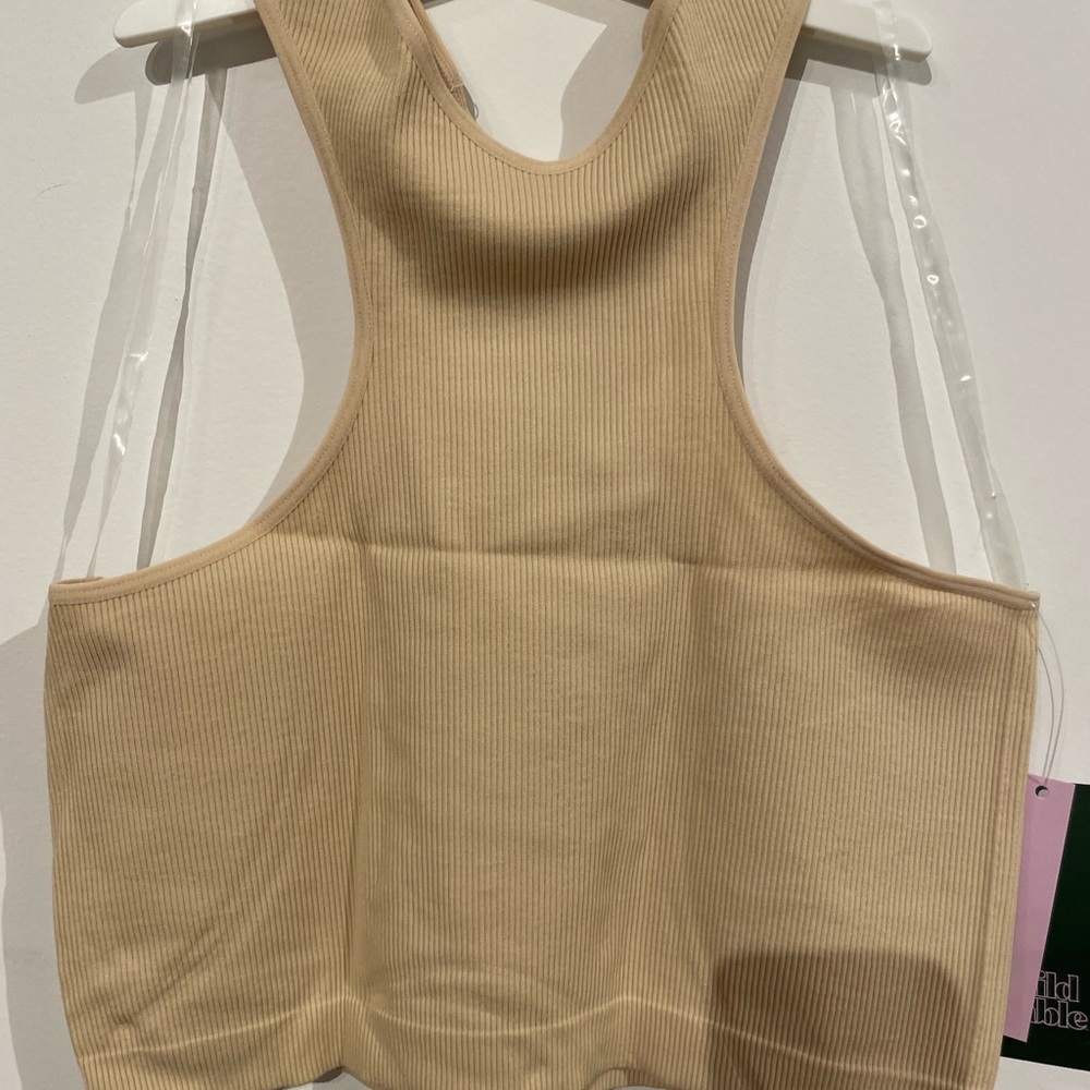 Wild Fable Women’s High Neck Seamless Tank Top Beige Size Medium NWT
